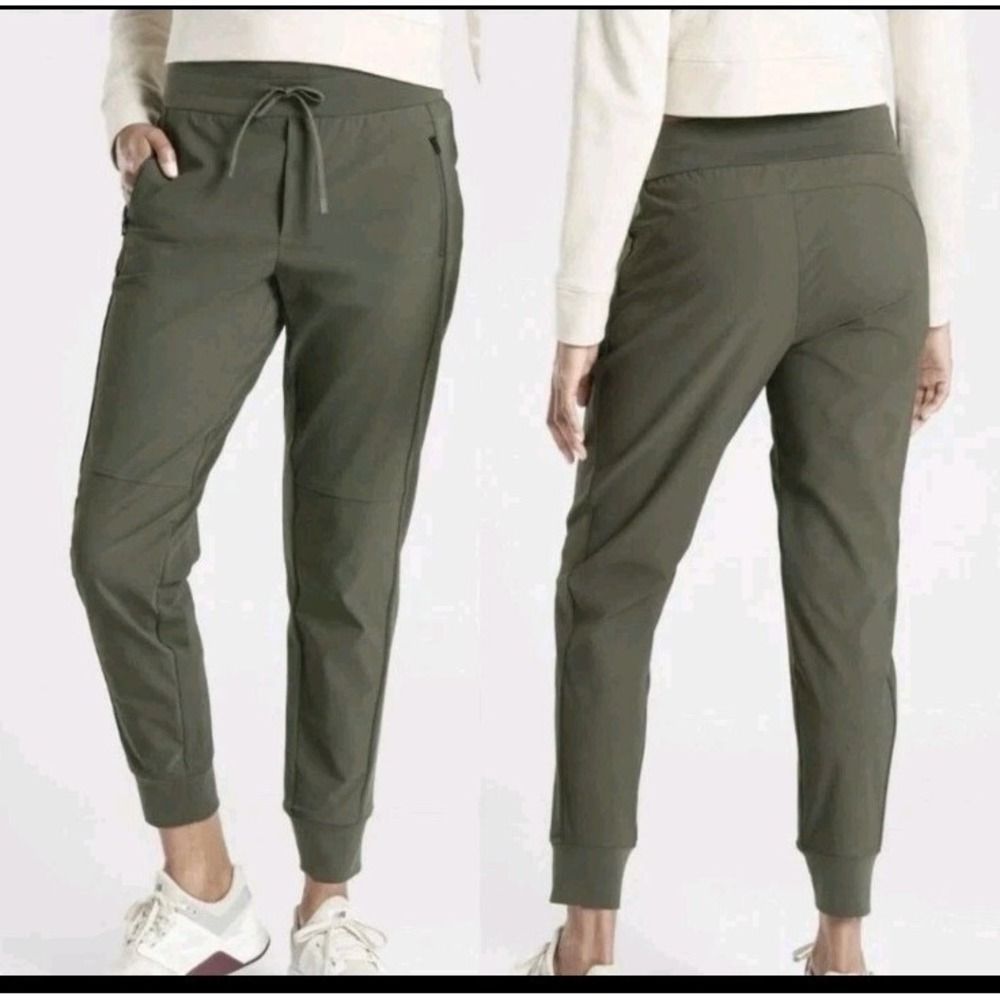 Athleta Headlands Hybrid Trek Jogger Olive Green Panta Size 8
